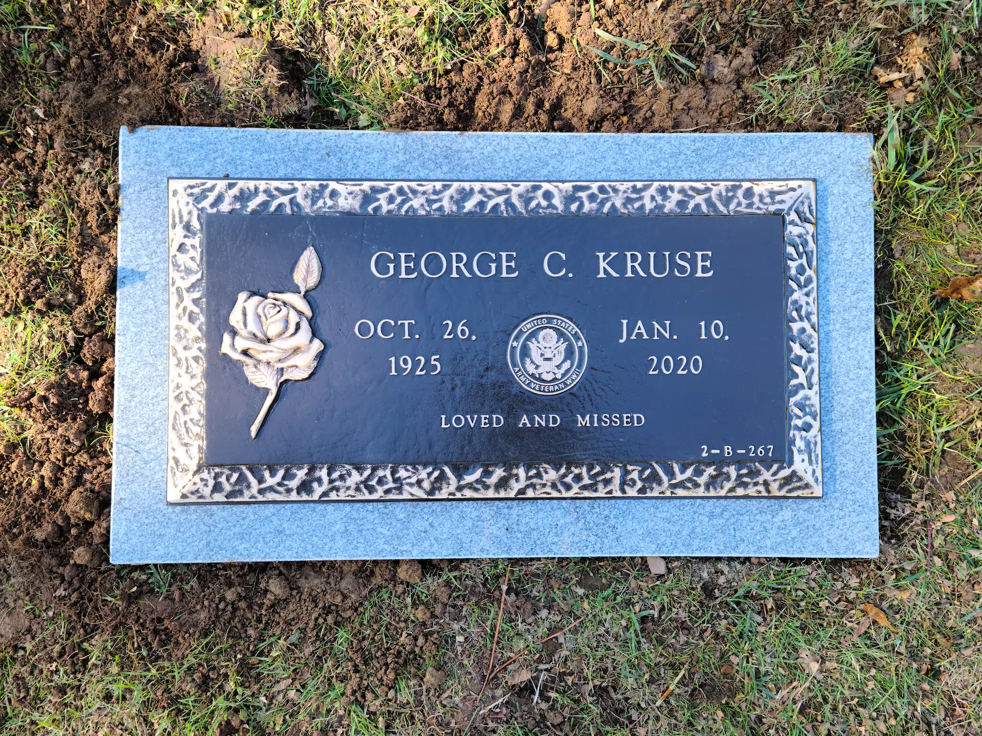 Bronze Cemetery Plaque hand-carved by Cemetery Plaque Shop in NJ — image 3